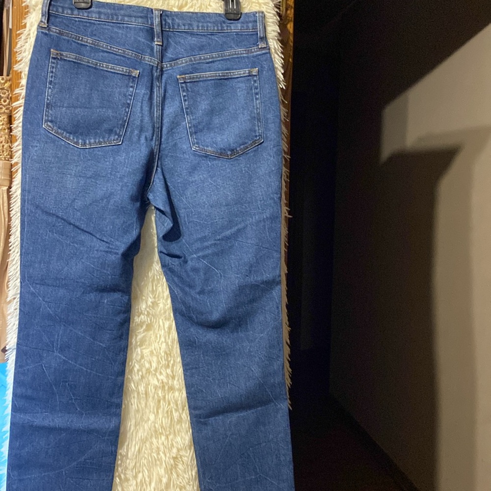 J. Crew Essential Straight Women’s Blue Jeans. Size 29 - Picture 3 of 4